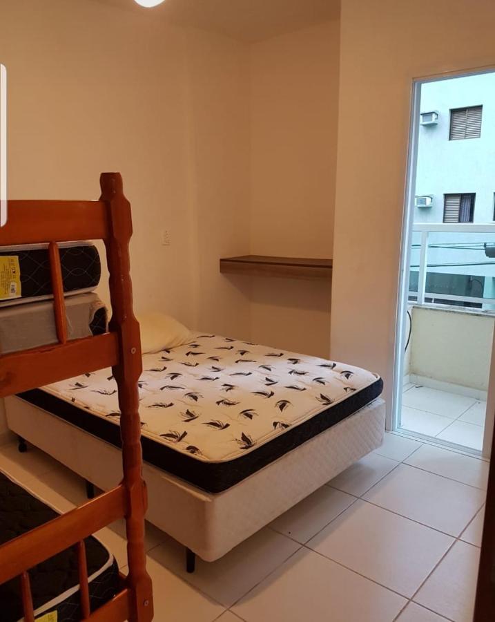 Condominio Newton Ximenes 30 Metros Da Praia Ubatuba Eksteriør billede
